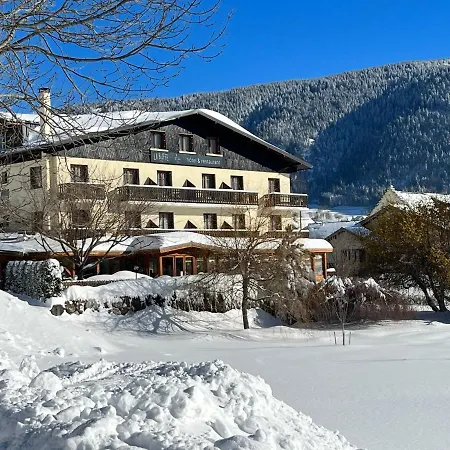 Hotel Restaurant La Buffe 3*